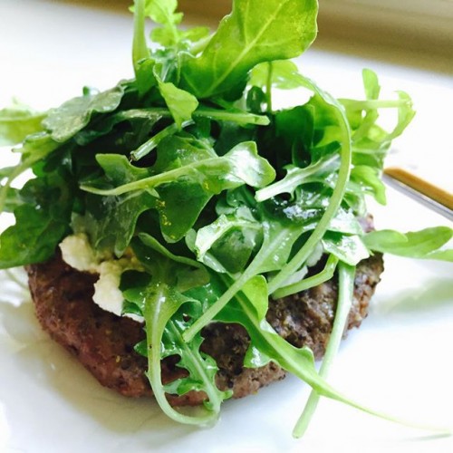 Left over hamburger… Is it fair to call this a Burger Salad?  Lean Beef Burger topped off with fresh skim ricotta and arugula with fresh lemon juice and kosher salt.  Makes for a #YumoMoment #begoodtoleftovers #eatwell #keepitsimple #keepithealthy #keepitlight #RRMagFan @teamrachael @rachaelraymag @rachaelray @chazygray #healthyoptions #paleo @thefeedfeed #food #foodie #foodphotography #foodnetwork #foodnetworkstar #nocarbs