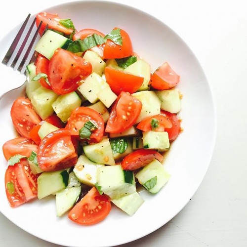 Keeping it real…simple today for lunch.  So happy my Grandmother taught me to love tomatoes!  Nothing beats farmers markets cucumbers and tomatoes with fresh basil.  Drizzle with a dressing of evoo, balsamic vinegar and fresh lemon😋  #eatwell #keepitsimple #keepithealthy #keepitlight #food #foodie @teamrachael @rachaelraymag @rachaelray #RRMagFan #tomatoes #cucumbers #farmersmarket #basil #Yumomoment