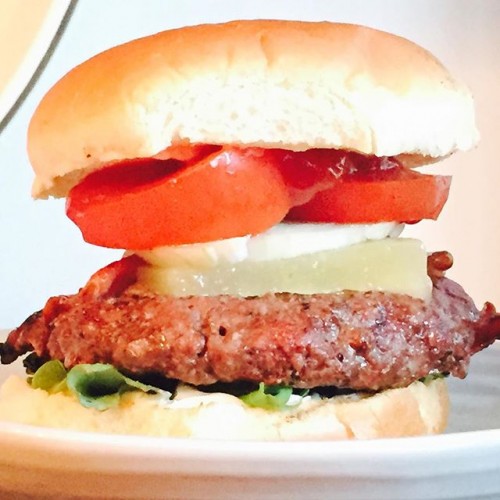 Have it your way… Burger night! Prosciutto Wrapped Burgers topped with Manchego Cheese, Sweet Onions, Tomatoes, Kale and a little ketchup and mayo.  #Yumomoment #protein #food #foodie #foodshare #foodpic #foodphotography #RRMagFan @teamrachael @rachaelraymag @teamrachael @chazygray #juicyburgers #iwantmore #freshtomatoes #onions @certifiedangusbeef